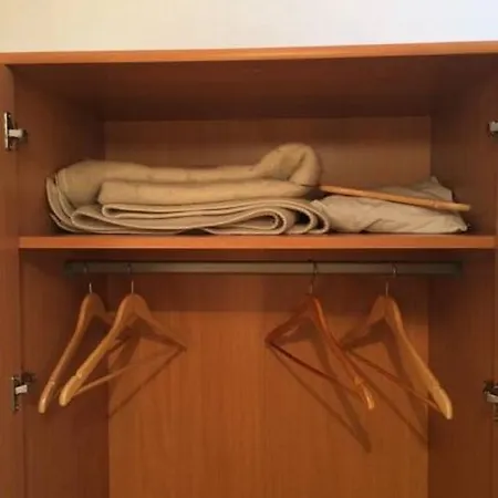 Apartment Avram